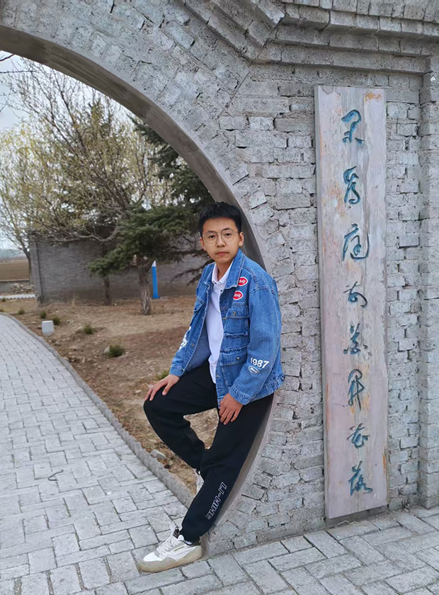 绥中县前卫镇初级中学——肖浚.jpg